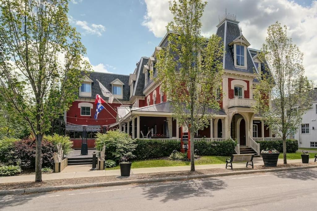 871 Shefford Suite 207 3Chambres Bromont Eksteriør bilde